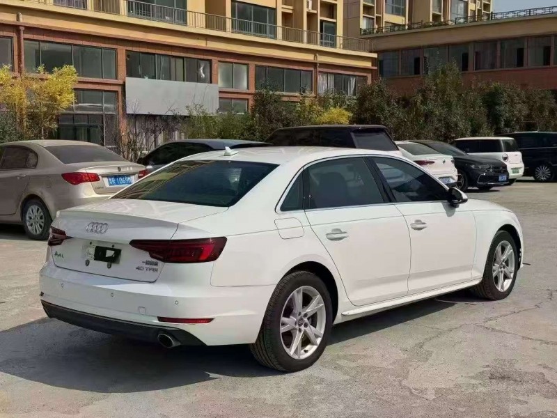 潍坊18年奥迪A4L6