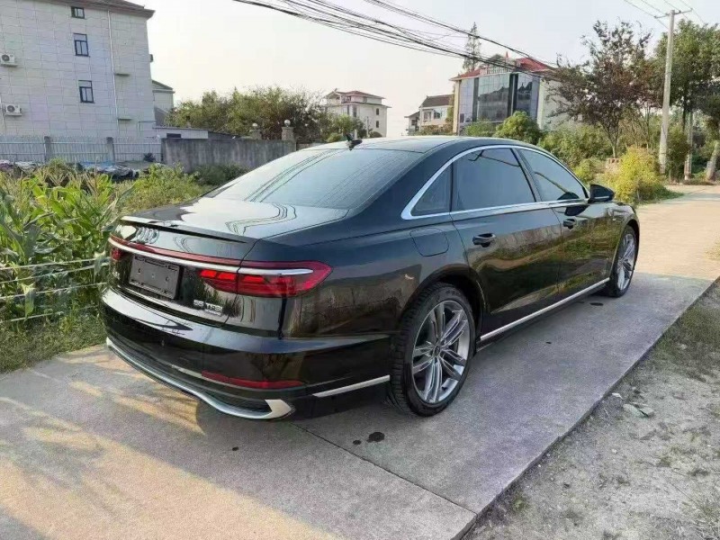 嘉兴24年奥迪A8L7