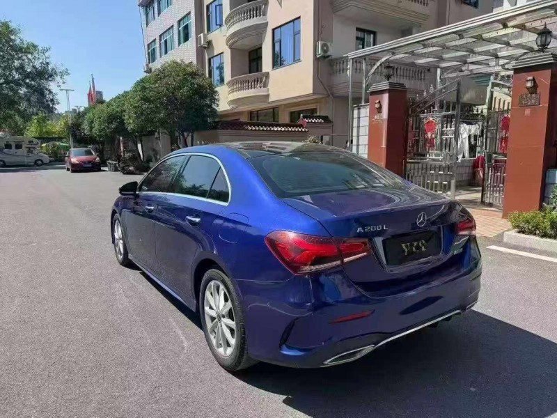 常德19年奔驰A9