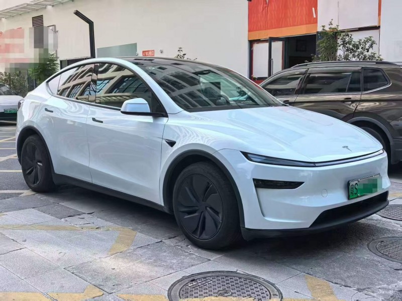 深圳25年特斯拉MODEL Y3