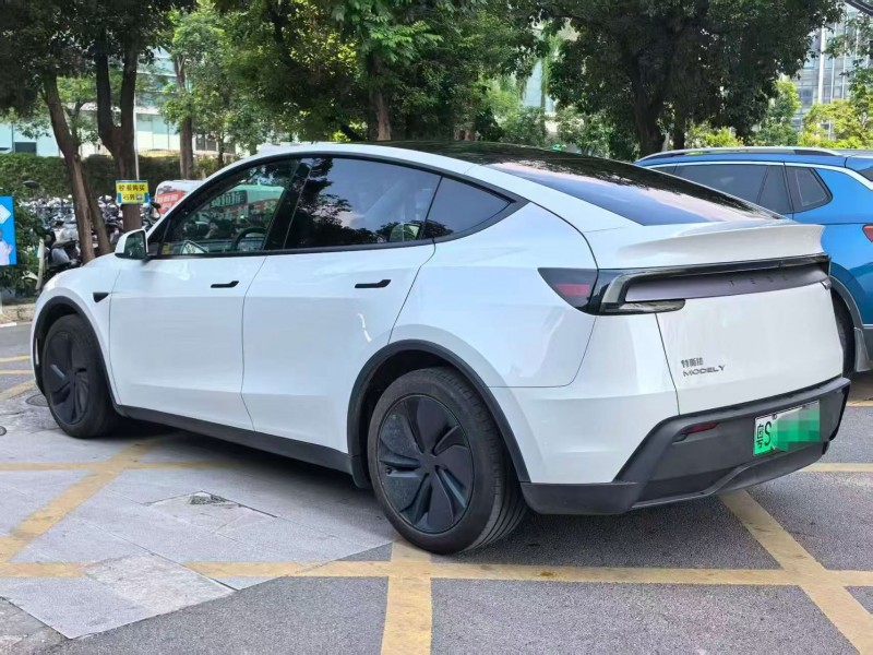 深圳25年特斯拉MODEL Y7
