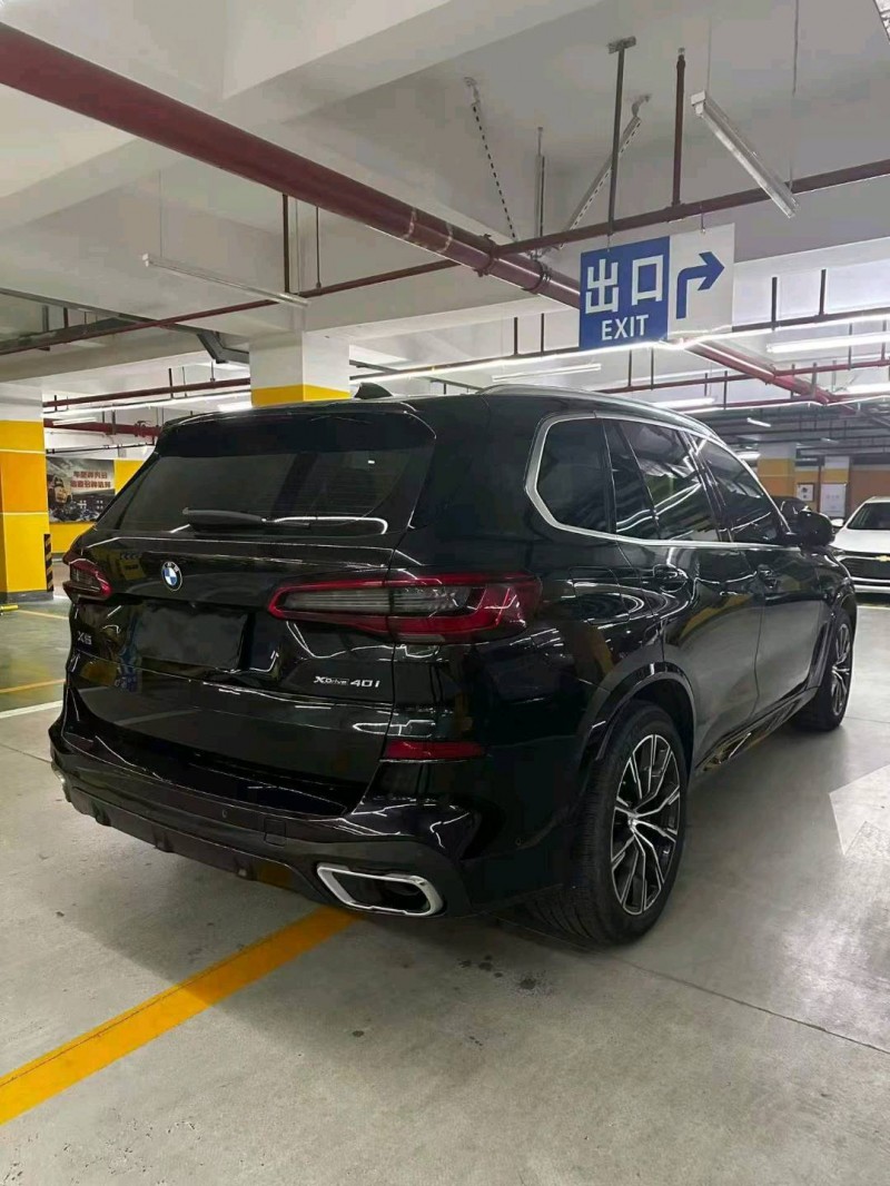 重庆19年宝马X59