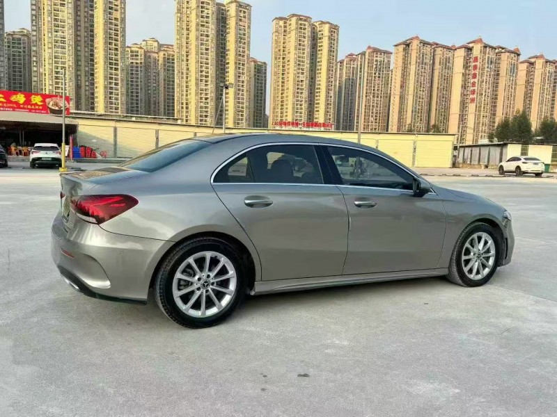 南宁20年奔驰A7