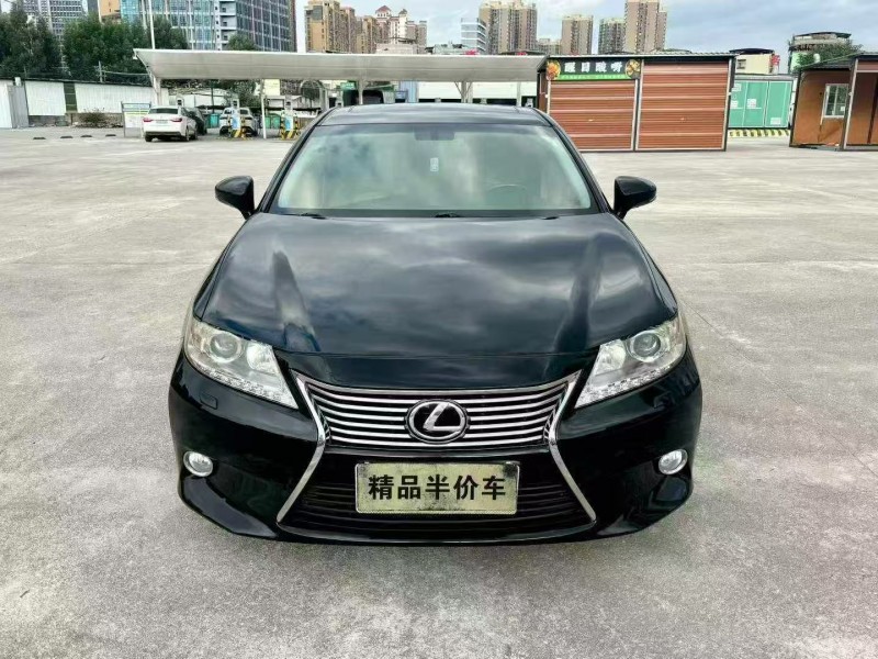 南宁13年雷克萨斯ES1