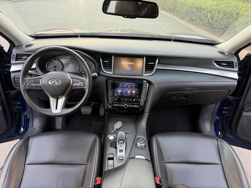 济宁20年英菲尼迪QX507