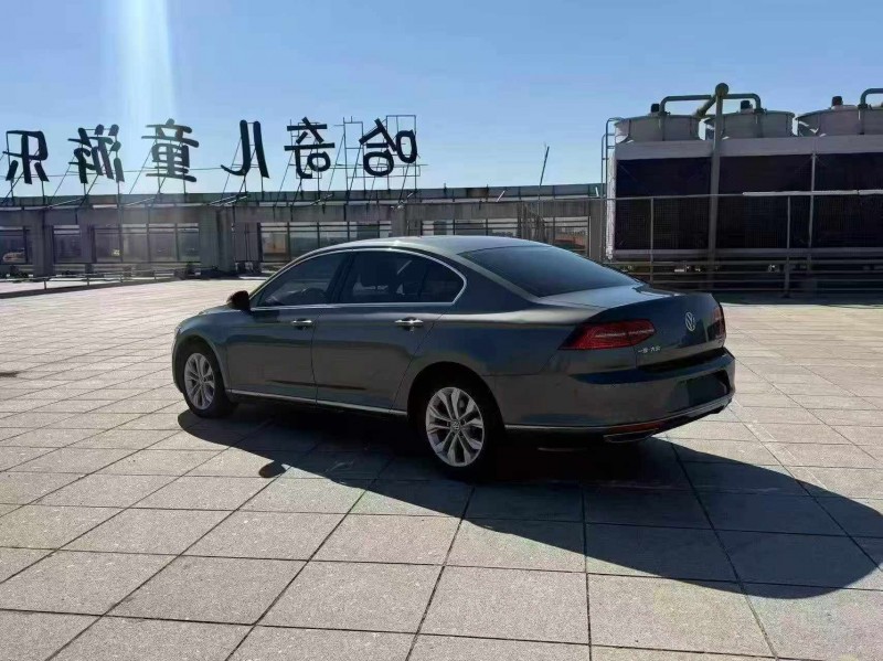 枣庄17年大众迈腾8