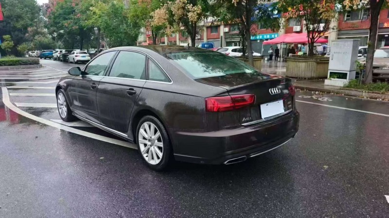 十堰17年奥迪A6L8