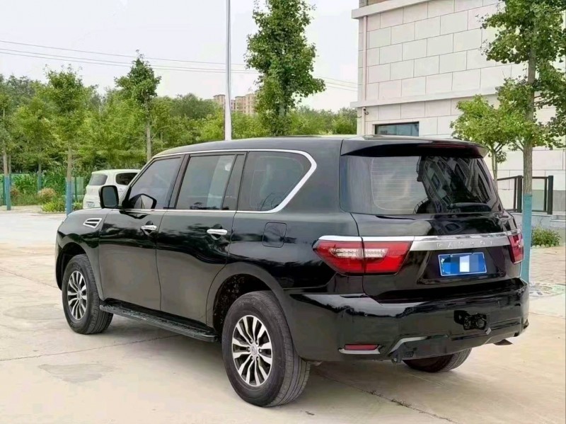潍坊19年日产途乐6