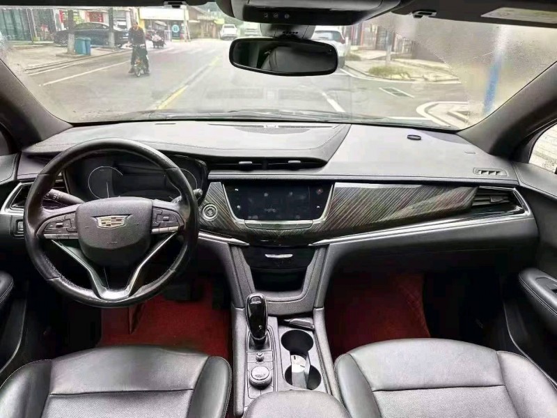 岳阳21年凯迪拉克XT65