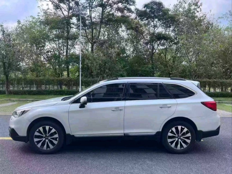 广州17年斯巴鲁傲虎6