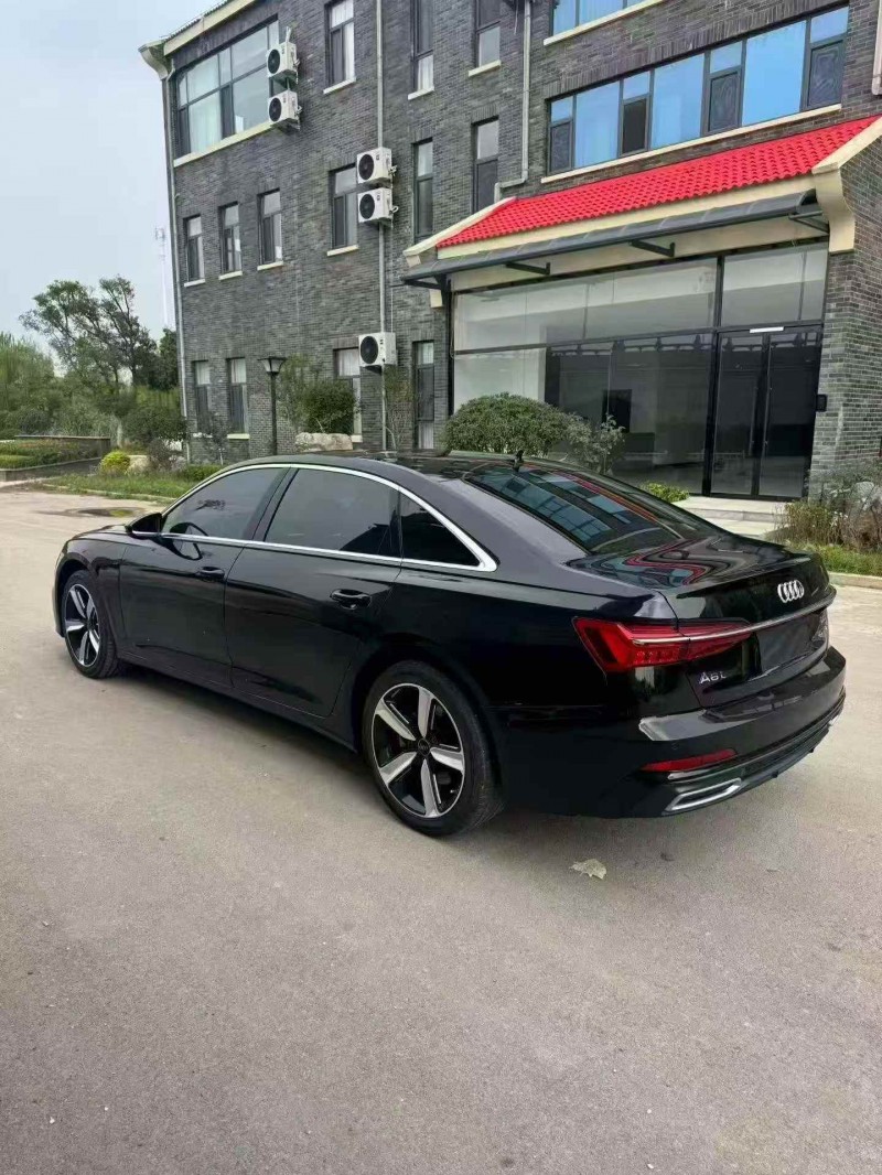 潍坊21年奥迪A6L9