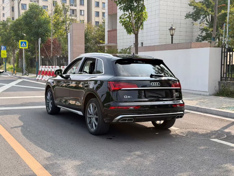 徐州23年奥迪Q57