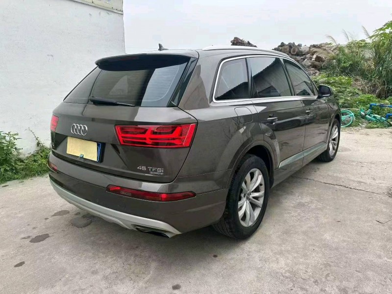 广州18年奥迪Q77