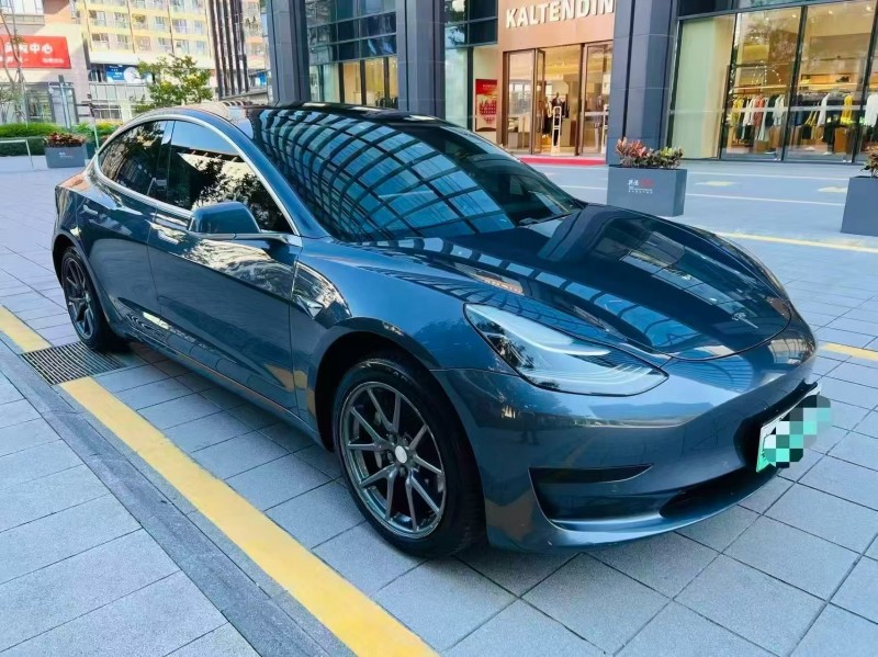广州20年特斯拉MODEL 35