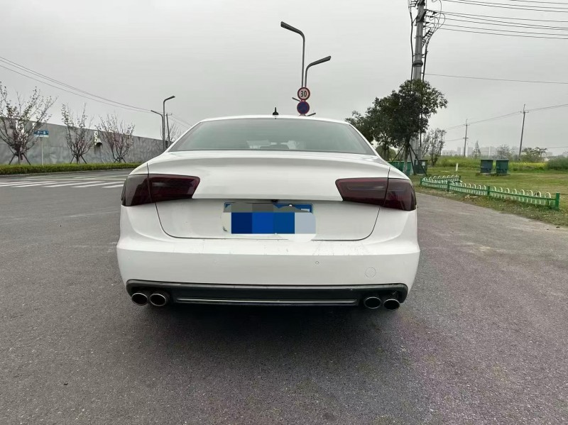 苏州14年奥迪A6L8