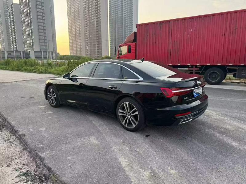 苏州21年奥迪A6L7