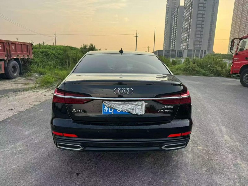苏州21年奥迪A6L8