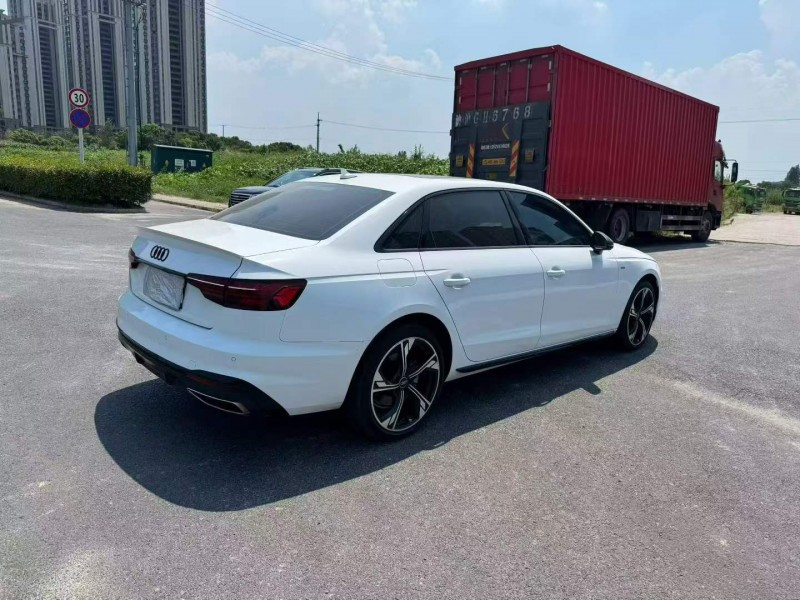 苏州24年奥迪A4L9