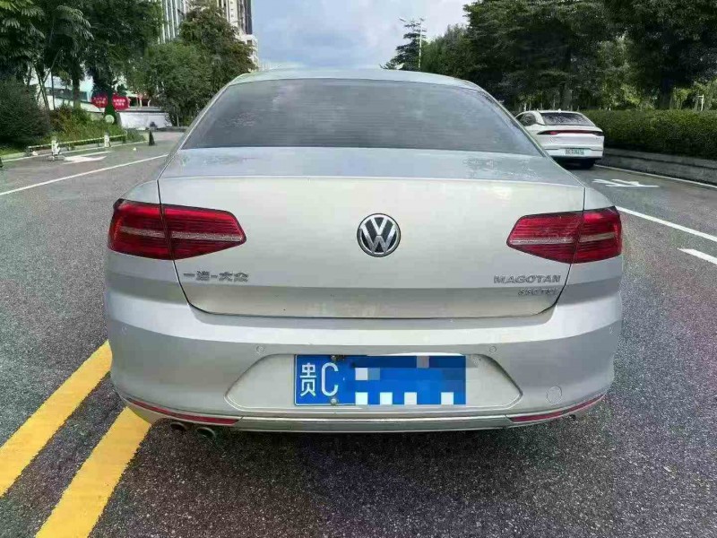 江门18年大众迈腾9