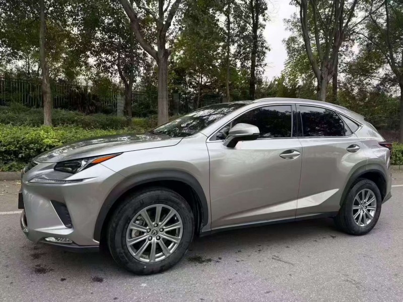 连云港21年雷克萨斯NX3