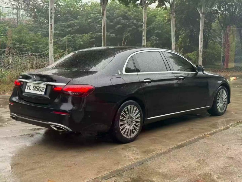 新乡23年奔驰E8