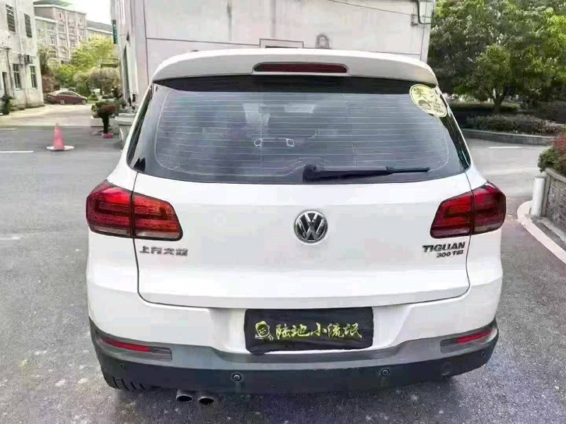 台州19年大众途观5