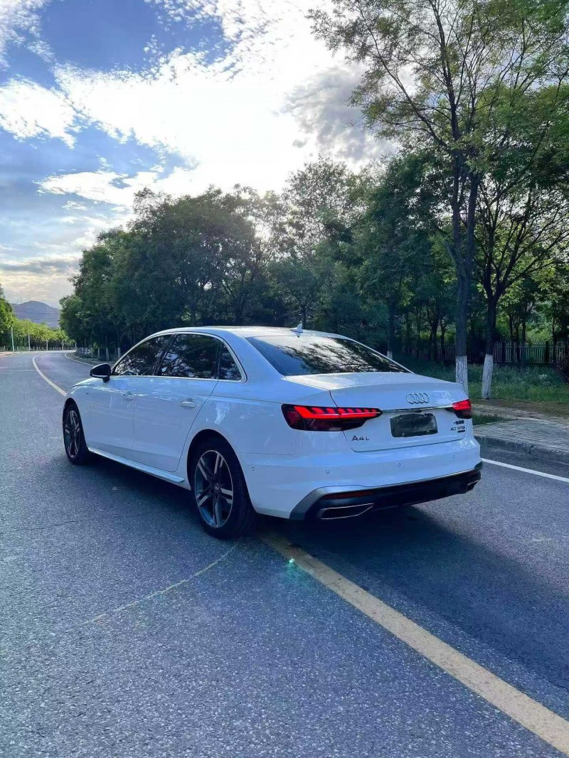 盐城21年奥迪A4L8