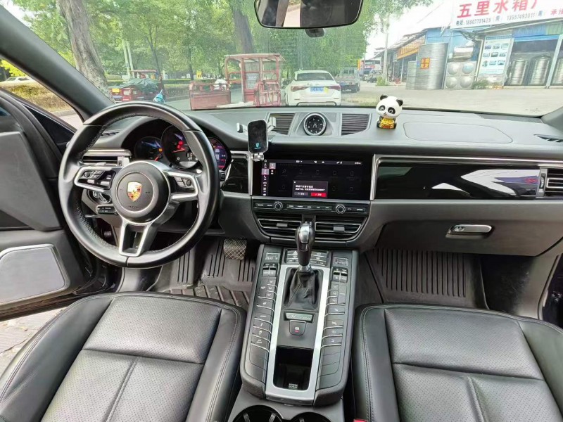 桂林21年保时捷Macan6
