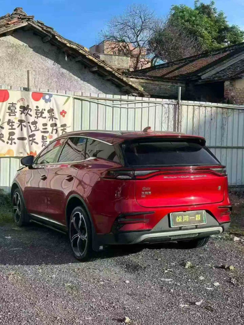 深圳21年比亚迪唐8