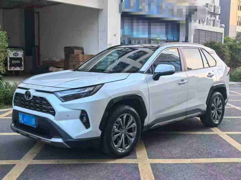 深圳25年丰田RAV4荣放2