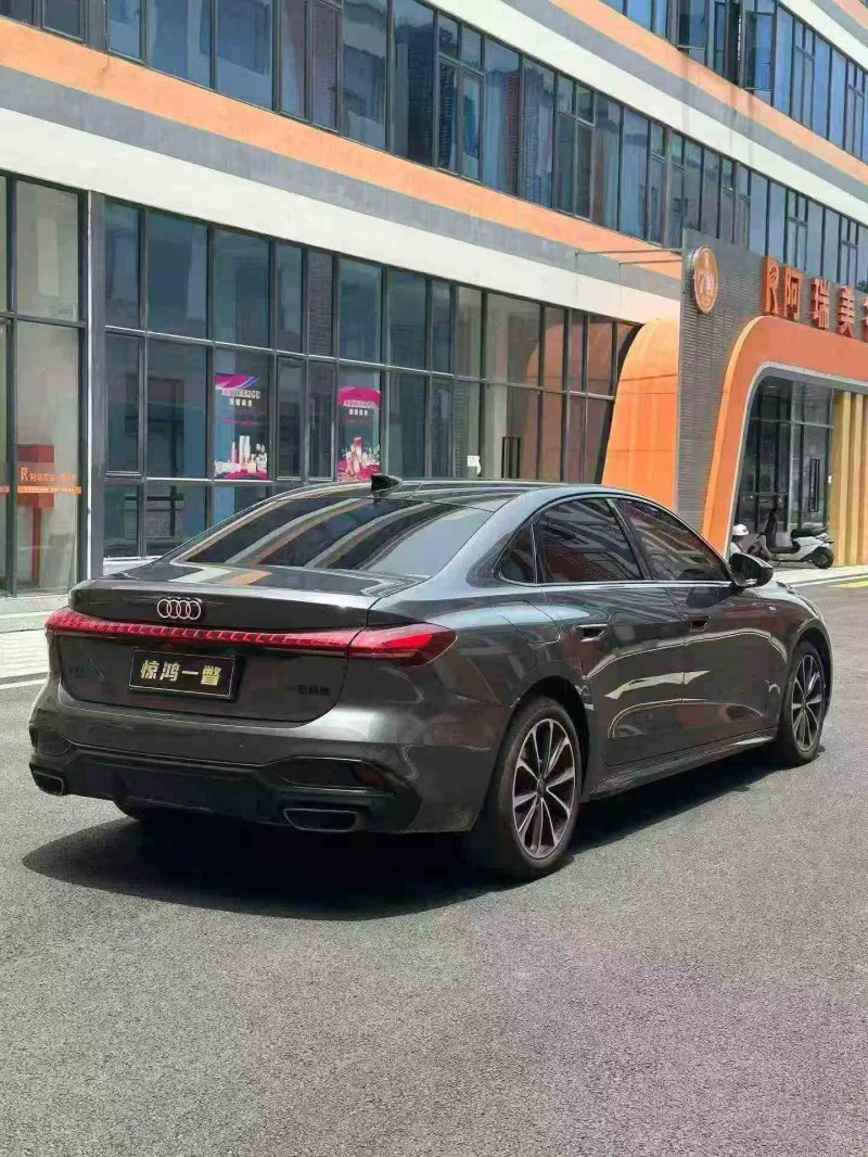 深圳25年奥迪A58