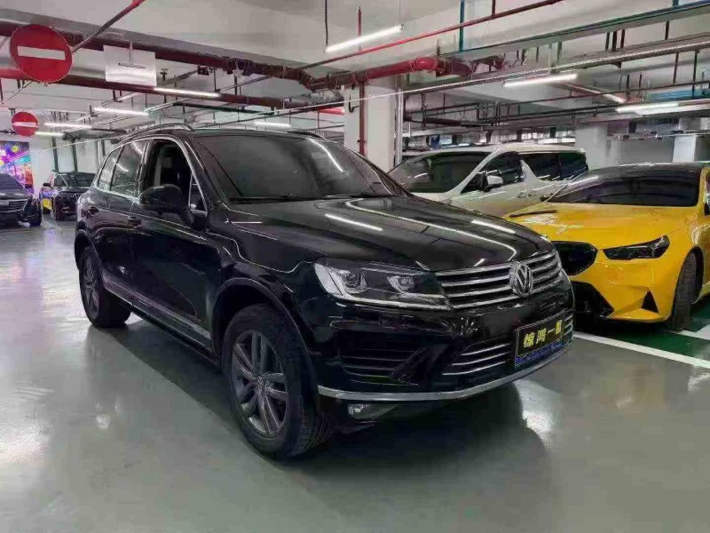 深圳17年大众途锐2