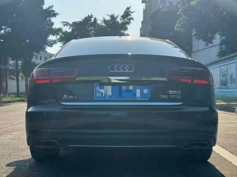 南宁17年奥迪A6L8