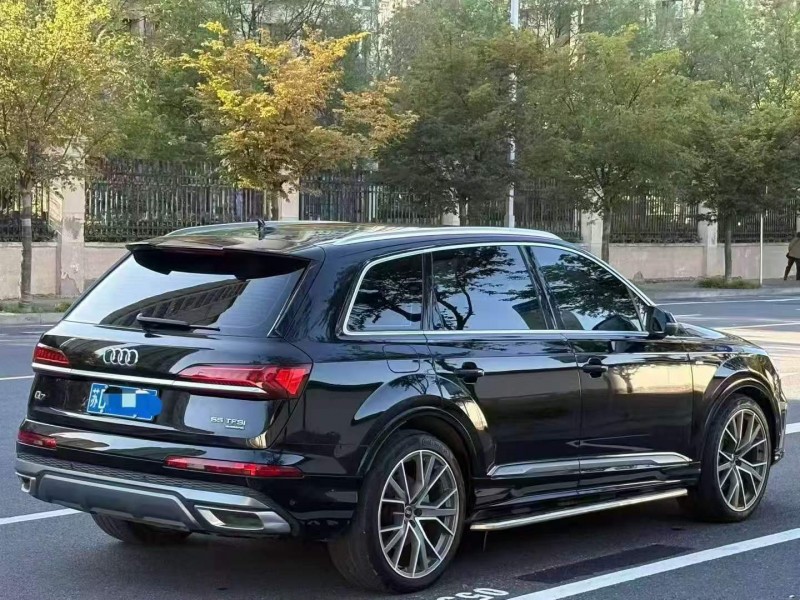 常州22年奥迪Q77