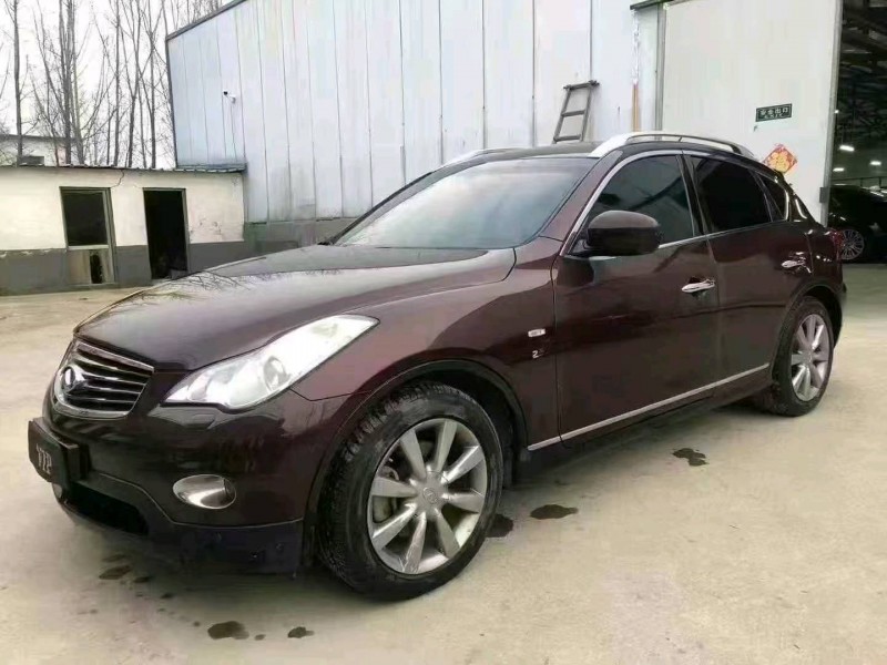 焦作15年英菲尼迪QX503