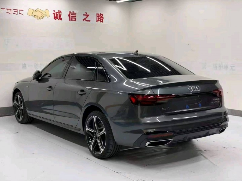 成都26年奥迪A4L4