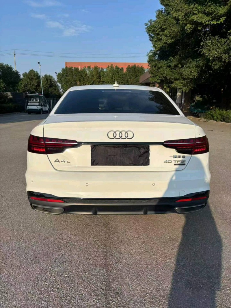 襄阳23年奥迪A4L7