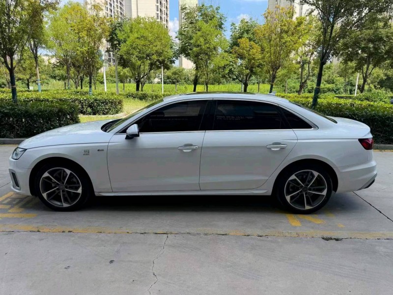 济宁21年奥迪A4L5