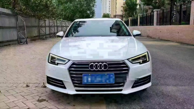 青岛18年奥迪A4L1