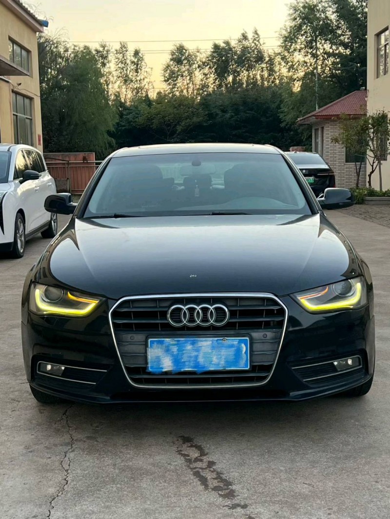 青岛17年奥迪A4L1