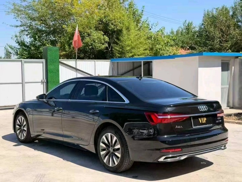 青岛22年奥迪A6L4