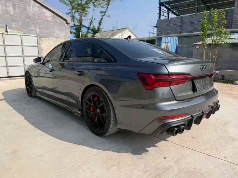 济宁21年奥迪A6L5