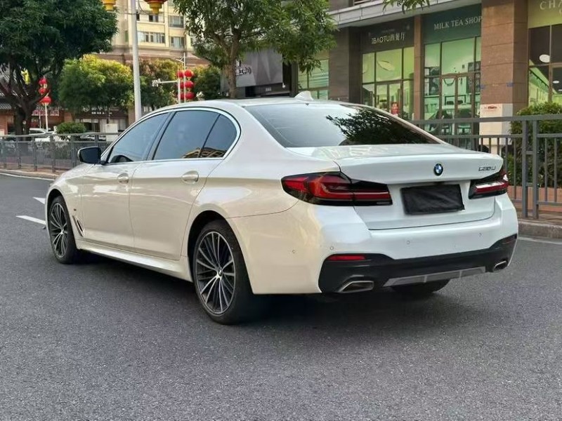 东莞21年宝马5系8
