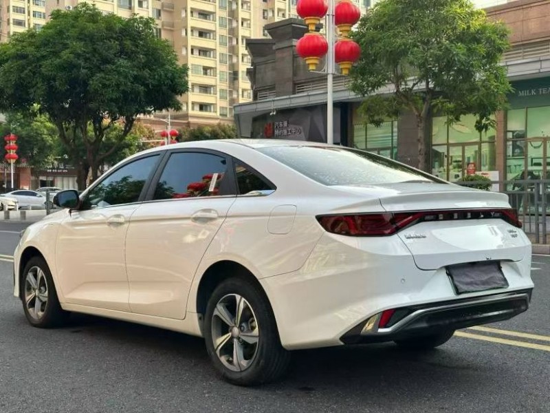 东莞24年吉利帝豪8