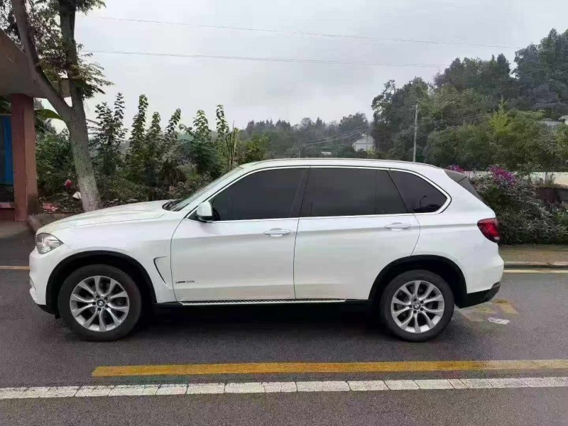 重庆15年宝马X56
