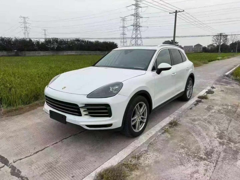 绍兴18年保时捷卡宴2