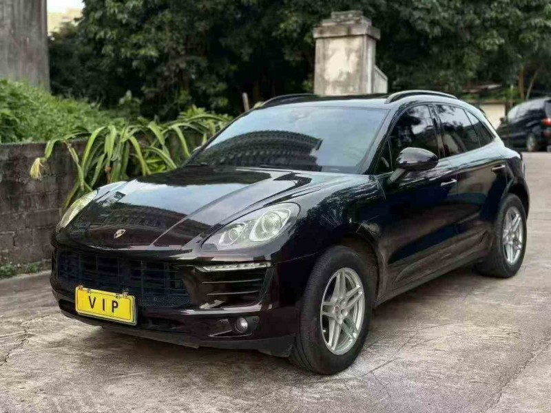 珠海16年保时捷Macan3