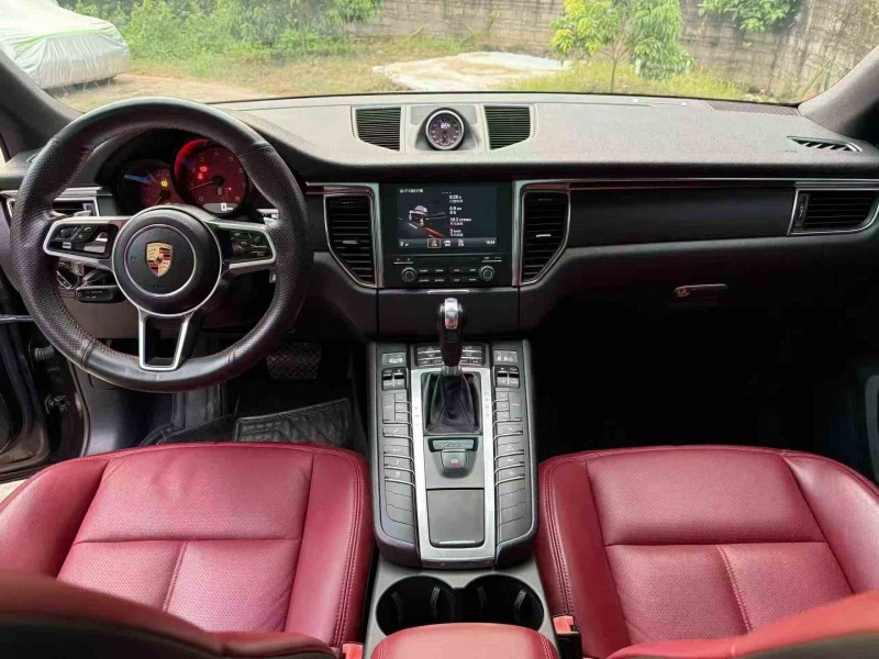 珠海16年保时捷Macan4