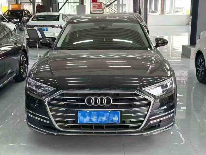 深圳21年奥迪A8L1
